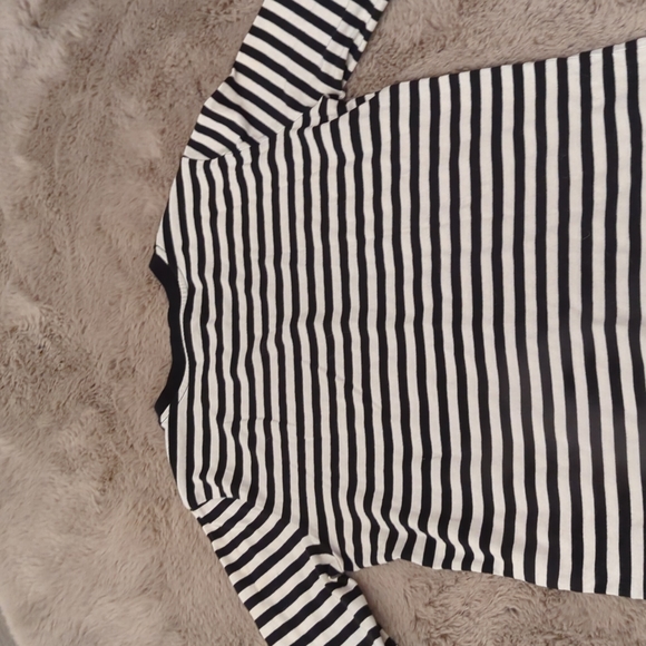 & other stories top - Picture 4 of 4